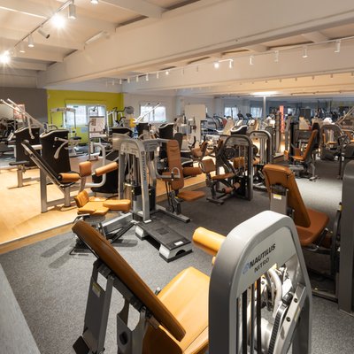 Sportwelt Schäfer: Dein persönliches Fitnessstudio. Professionelle Betreuung, individuelles Training, Top-Ausstattung.
